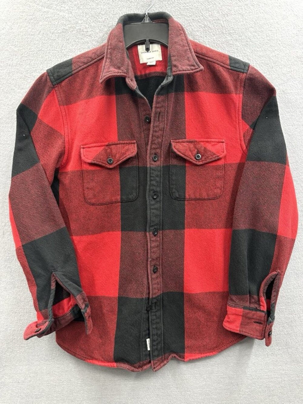 American Eagle Flannel Shirt Women Size S Button-Up Red Black Plaid Flap Pockets